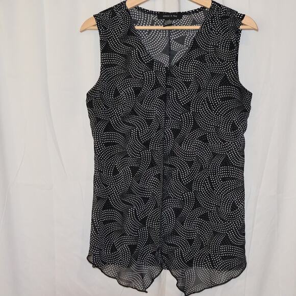 Adele & May Blouse Size Small Sleeveless Lightweight V Neck Black - Picture 11 of 12